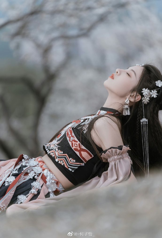 真探 第一季 封面